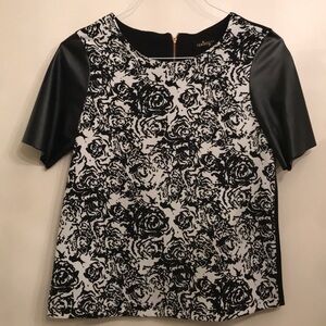 Audrey 3+1 floral tank with leather sleeves